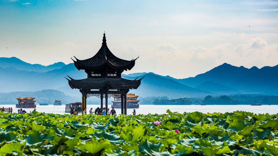 10人團丨杭州雷峰塔+西湖遊船半日遊含門票導覽ღ可選品茶畫扇