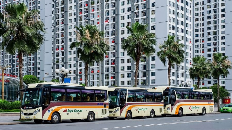 沙壩快線 - VIP 豪華巴士 從河內到沙壩 (18 個座位)