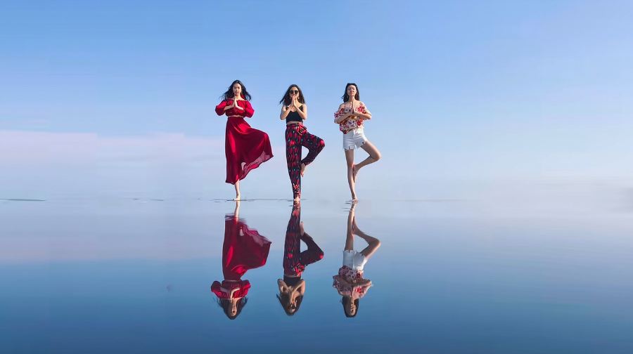 吉隆坡生態之旅：天空之鏡+猴子山+老鷹+螢火蟲+藍眼淚一日遊