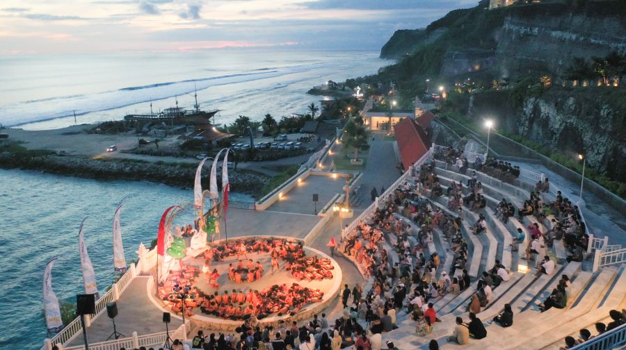 Melasti Beach 火舞表演表演門票大小同價