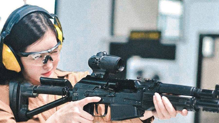 泰國芭達雅射擊場 Light Bullet真槍靶場光影 芭提雅射擊俱樂部實彈打靶體驗中心（多槍型選擇+專業教練）