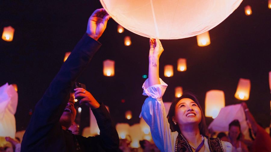 清邁天燈節夜遊【2025預售|萬盞天燈齊放|可選接】
