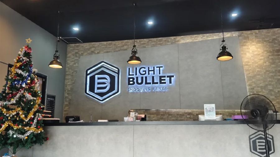 【接駁車接送】芭提雅射擊light bullet射擊館一日遊