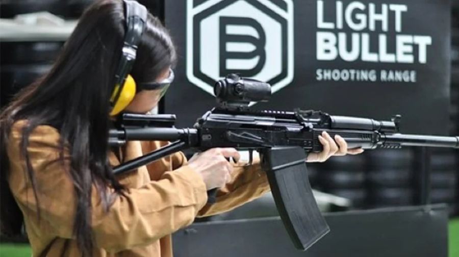 【接駁車接送】芭提雅射擊light bullet射擊館一日遊