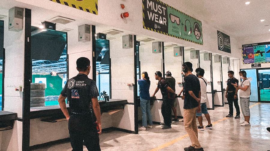 泰國芭達雅射擊場 Light Bullet真槍靶場光影 芭提雅射擊俱樂部實彈打靶體驗中心（多槍型選擇+專業教練）