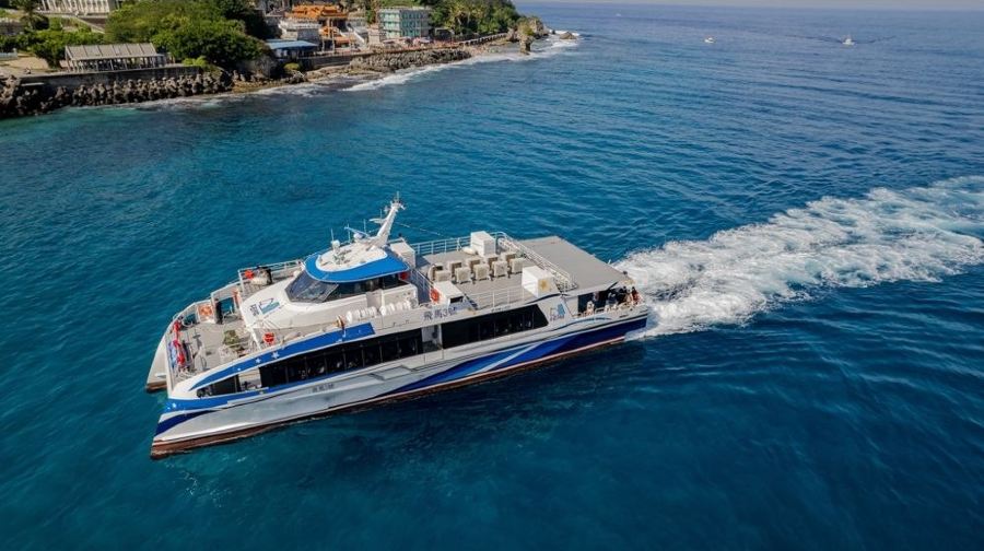 小琉球來回交通船票&機車票(東港漁港-小琉球)