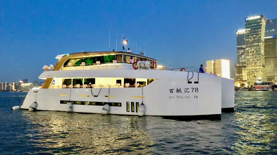 上海黃浦江遊船遊艇包船租船遊覽黃浦江夜遊夜景外灘東方明珠觀光