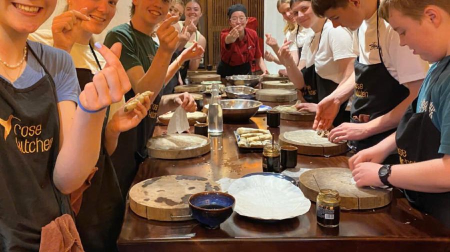 河內烹飪體驗：製作 Phở 和 Bánh Xèo + 享用免費越南咖啡