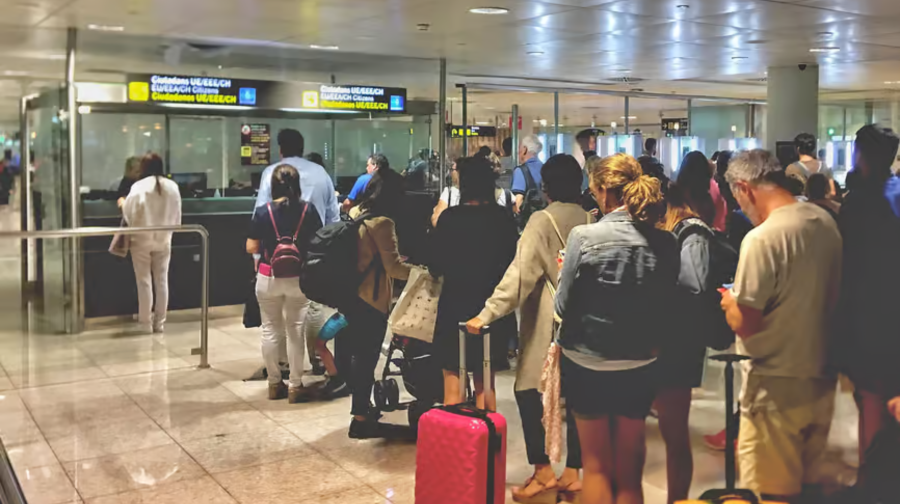 河內 Noi Bai 機場 VIP 快速通關服務 (含入境手續)|越南