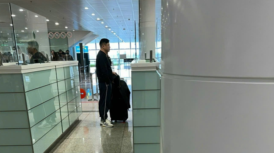 胡志明/河內/峴港/芽莊VIP帶關送關服務快速通關通道代填落地表