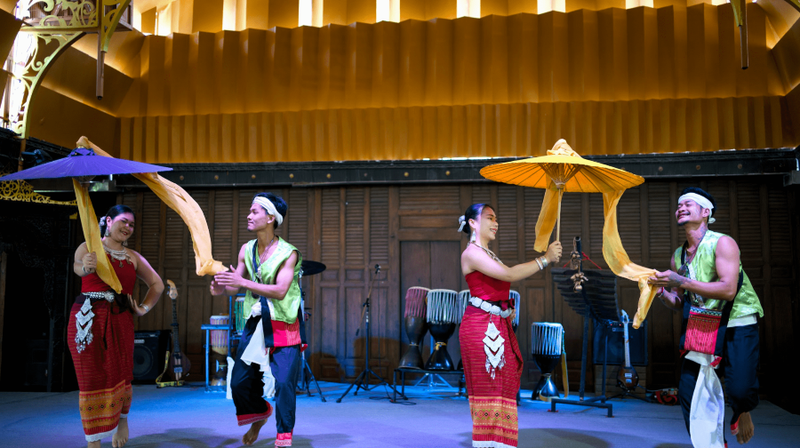 文化遺產與實踐：全天通票、戲劇表演、自助餐和 2 個工作坊（套餐 B）