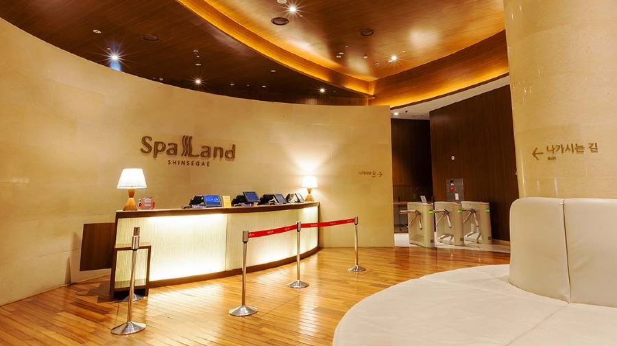Spa Land (新世界百貨Centum City店)