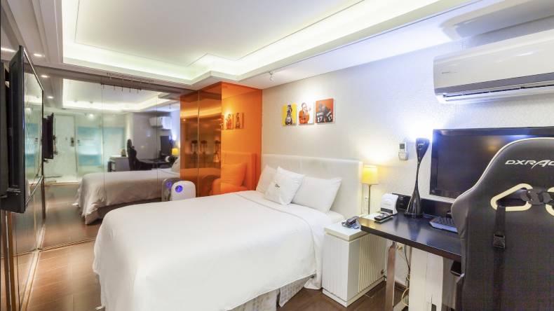 i hotel-桃園時租館