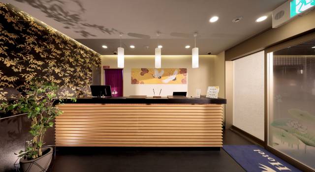 心齋橋東水晶酒店