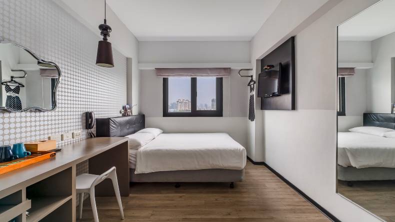 雀客旅館-高雄愛河館(賀喔文旅)