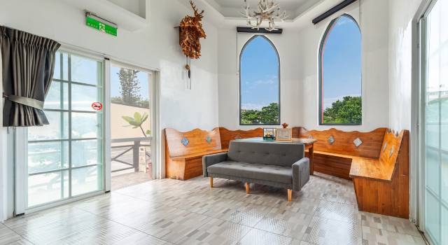 墾丁海明威旅店